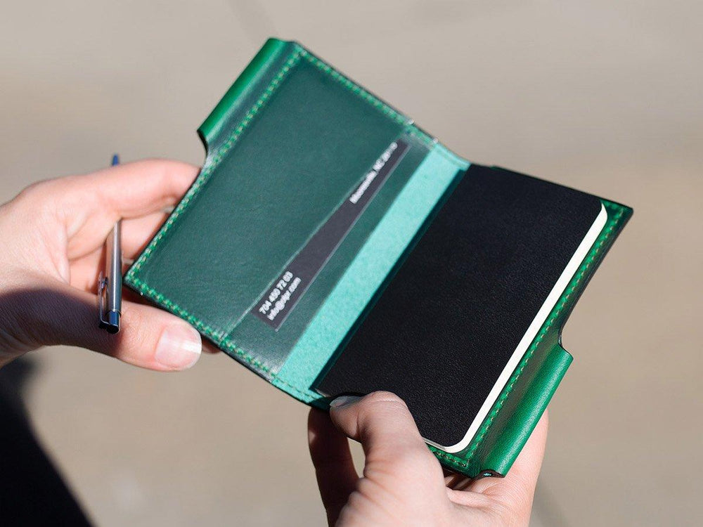 
                      
                        Milwaukee Leather Journal Wallet with Pen XS - Green Small Notebook - olpr.
                      
                    