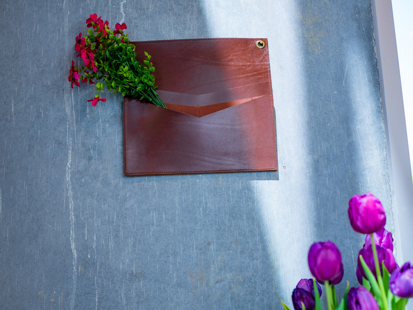 Leather Horizontal Mail Box with 2 Pockets - Chestnut