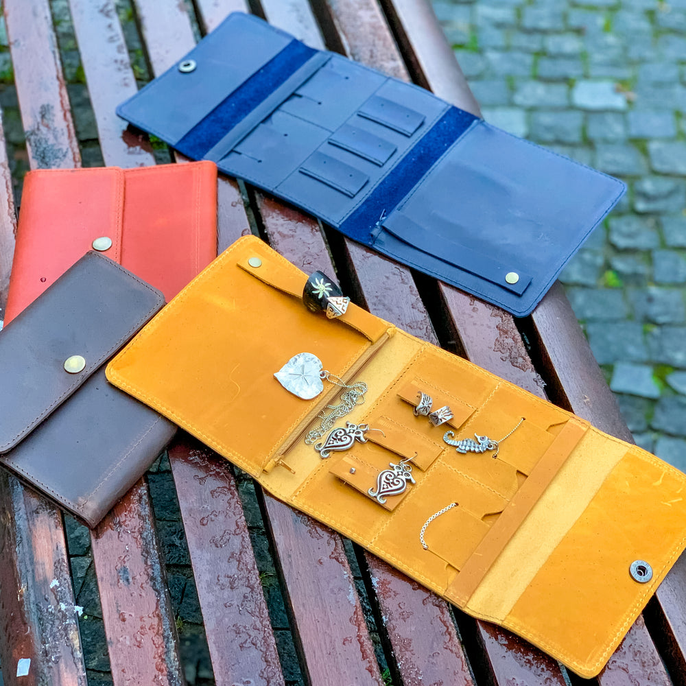 
                      
                        Handmade Leather Jewelry Case Jewelry Organizer - olpr.
                      
                    