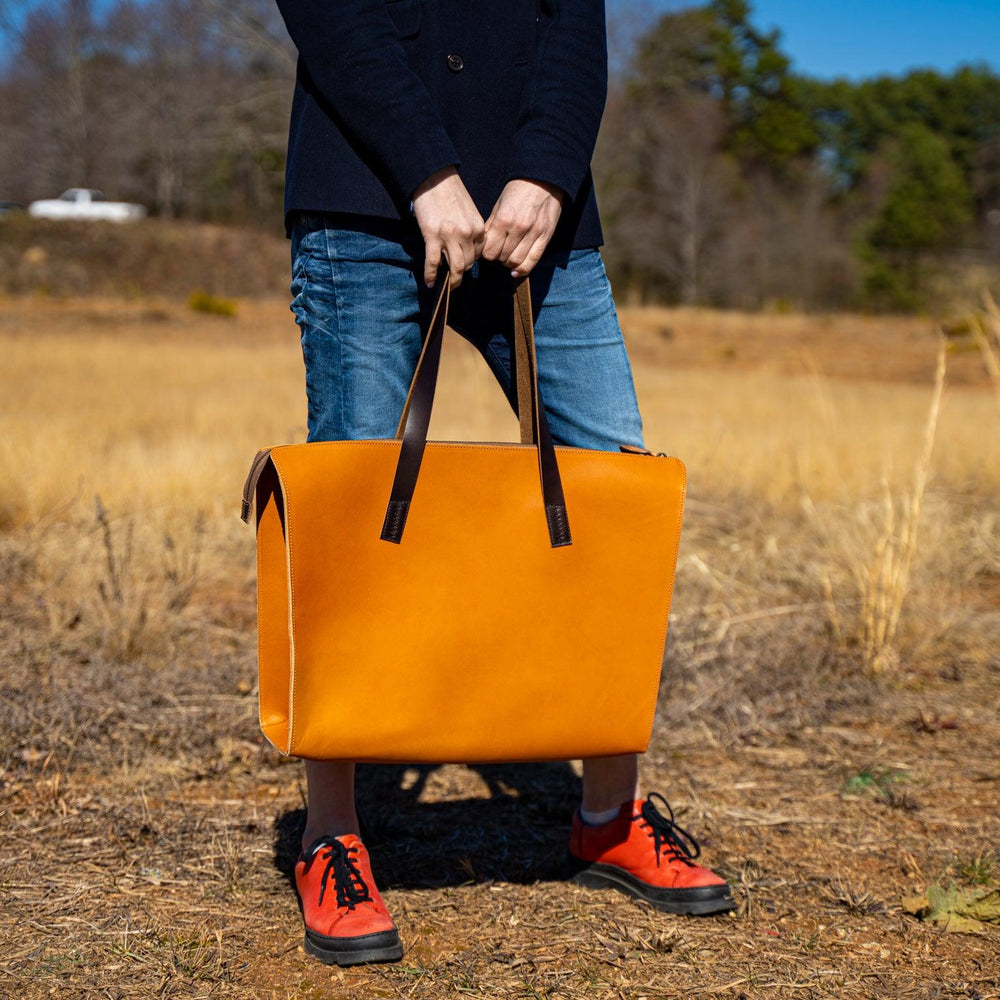
                      
                        Milwaukee Leather Julia Tote Bag - Natural Tote Bag - olpr.
                      
                    