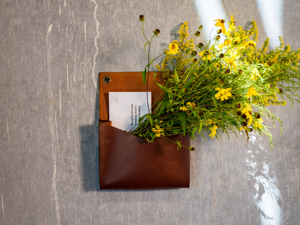 Milwaukee Leather Mail Box - Chestnut  - olpr.