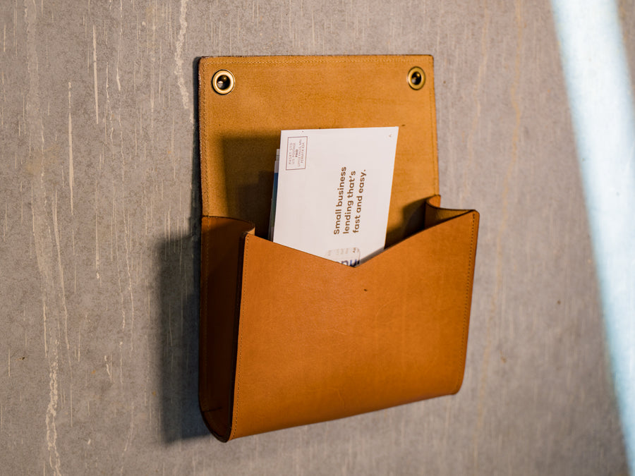 Milwaukee Leather Mail Box - Natural  - olpr.