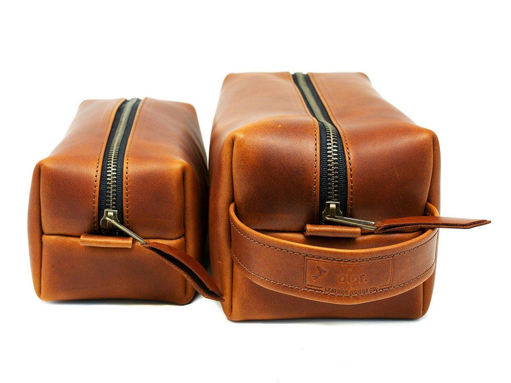 
                      
                        Milwaukee Leather Dopp Kit with Handle - Tan Toiletry Bag - olpr.
                      
                    