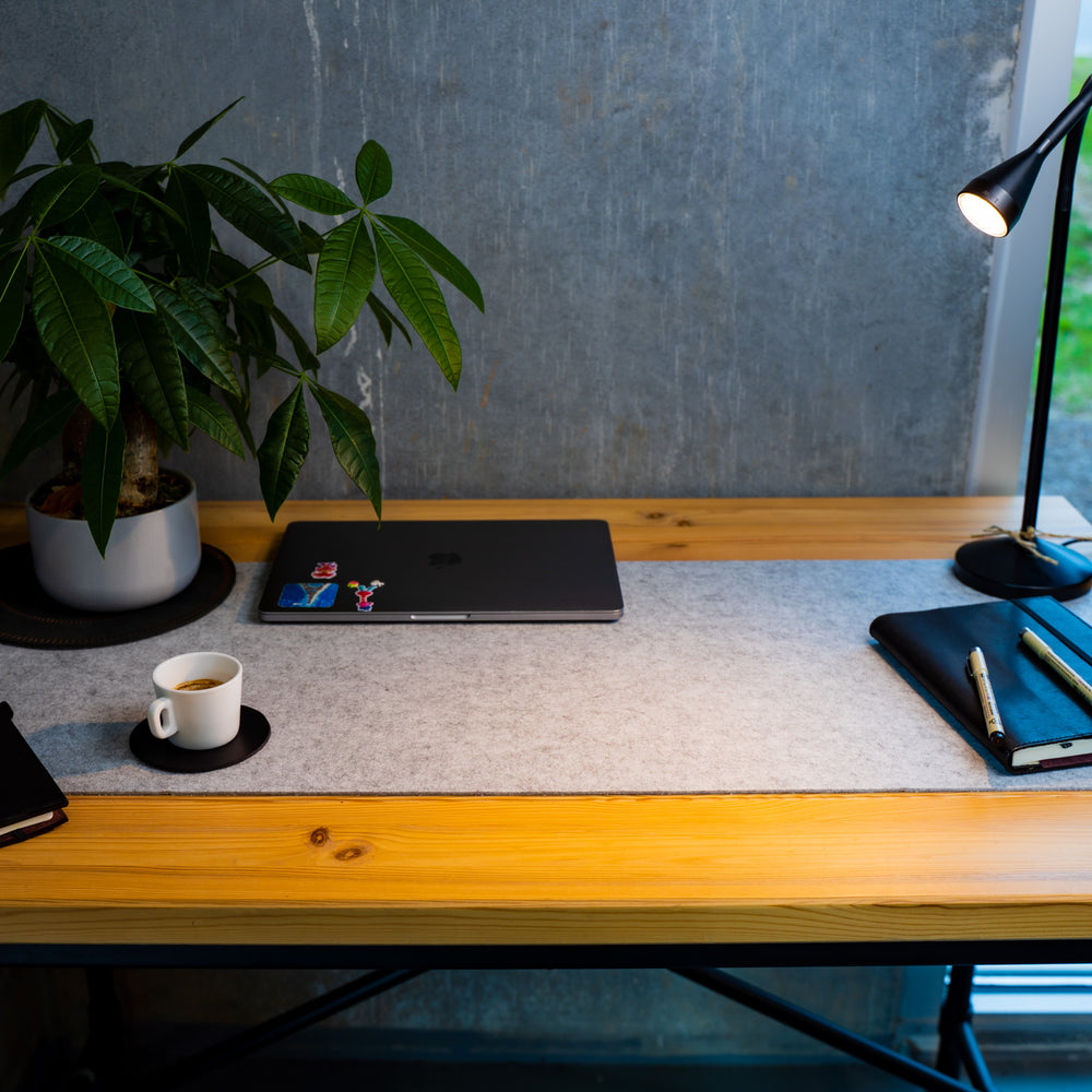 
                      
                        Felt Desk Pad - Light Grey 40''x16'' Desk Pad - olpr.
                      
                    
