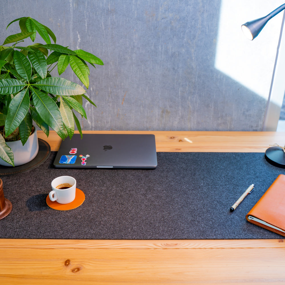 
                      
                        Felt Desk Pad - Dark Grey 40''x16'' Desk Pad - olpr.
                      
                    