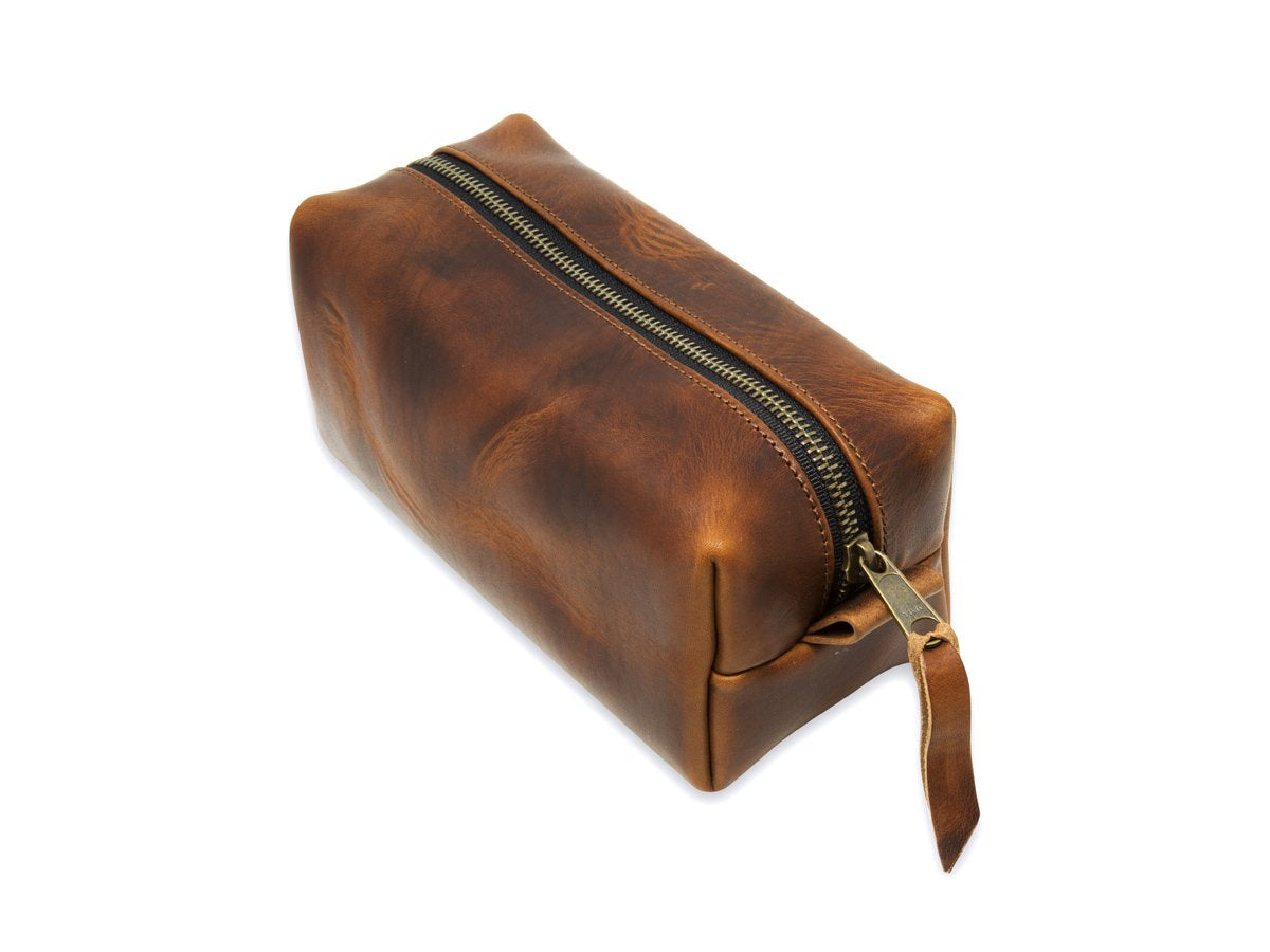 Milwaukee Leather Dopp Kit - Chestnut Toiletry Bag - olpr.