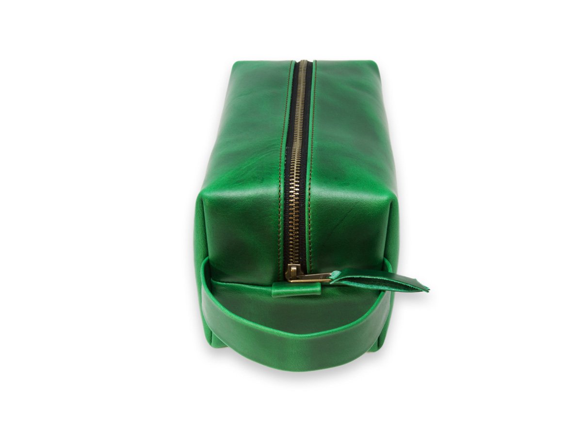 Milwaukee Leather Dopp Kit with Handle - Green Toiletry Bag - olpr.