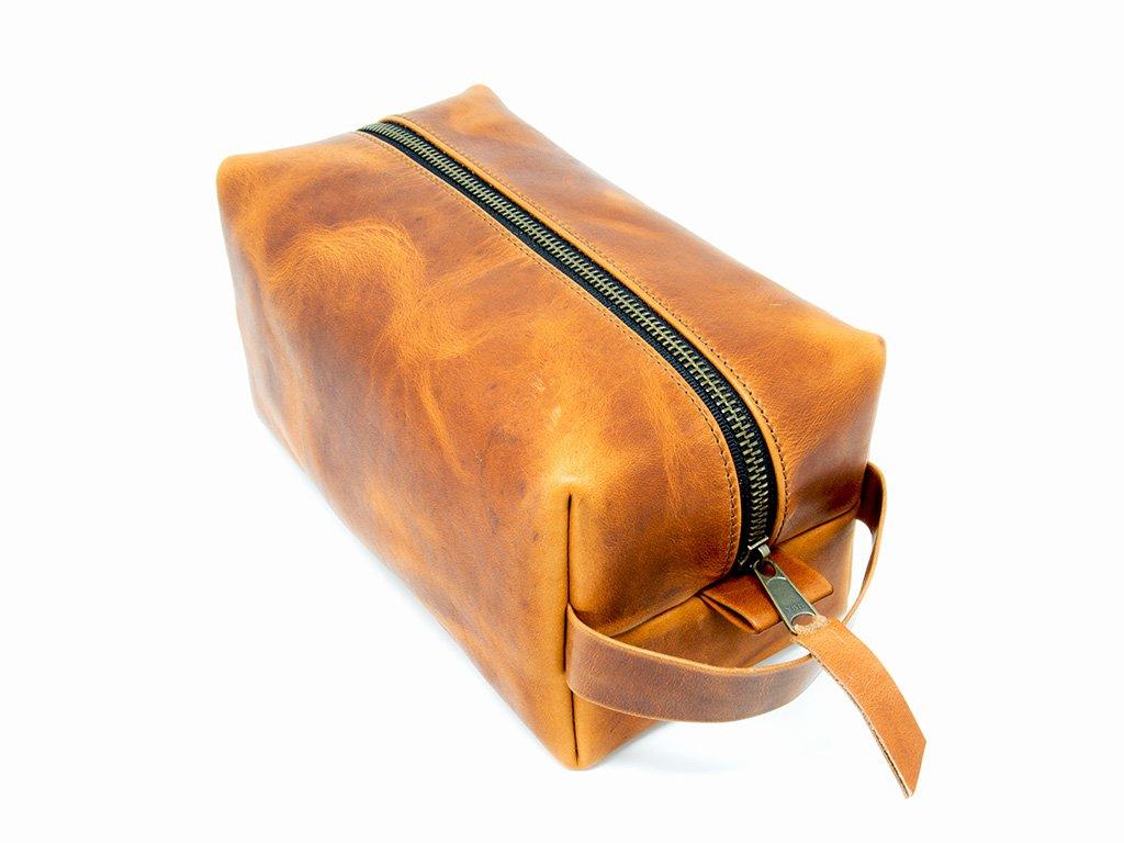 Milwaukee Leather Dopp Kit with Handle - Natural Toiletry Bag - olpr.