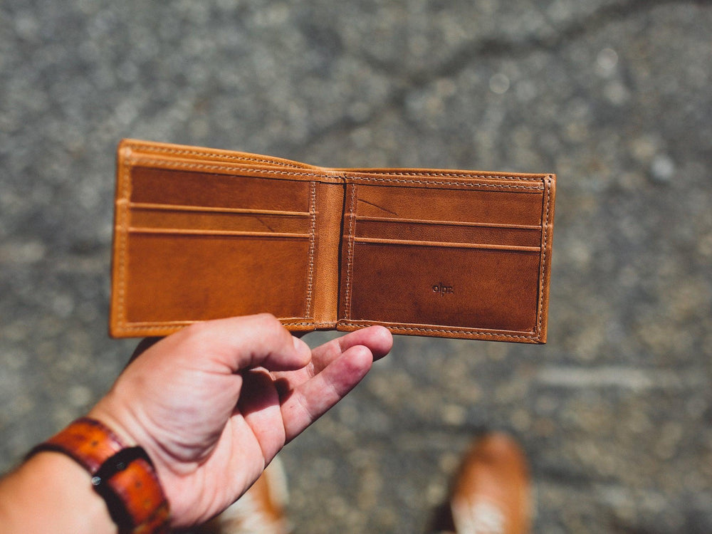 Milwaukee Leather Minimal Bifold Wallet - Natural Wallet - olpr.